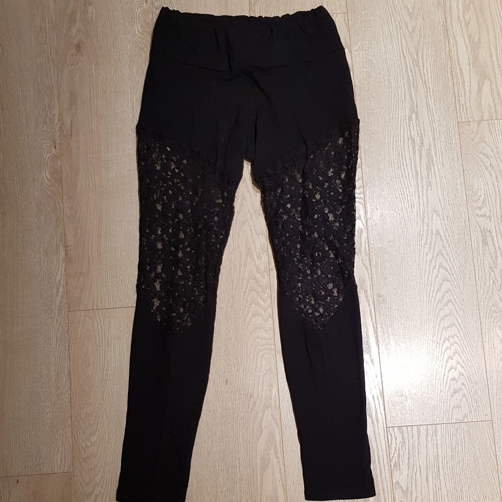 Black and Lace Yoga Leggings